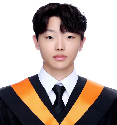 Chun-Hao Huang 黃竣昊