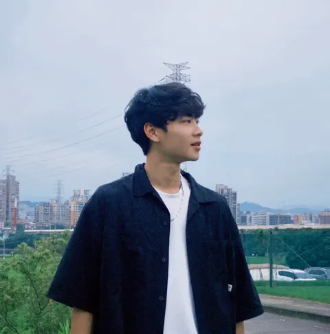 Chih-Ya Cheng (Kevin) 鄭至亞